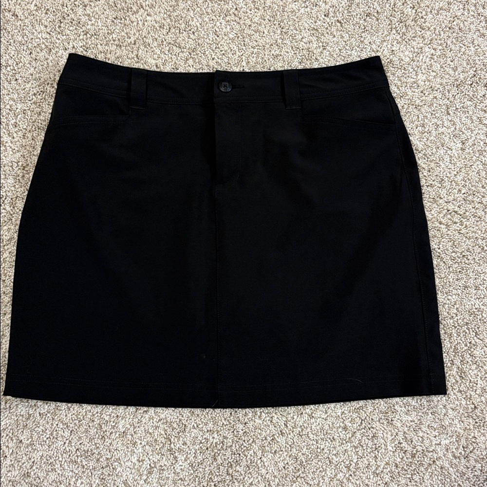 Eddie Bauer Black Athletic Golf Skort in Size 8